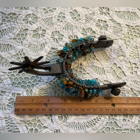 Beaded Spur - Picture 5 of 8